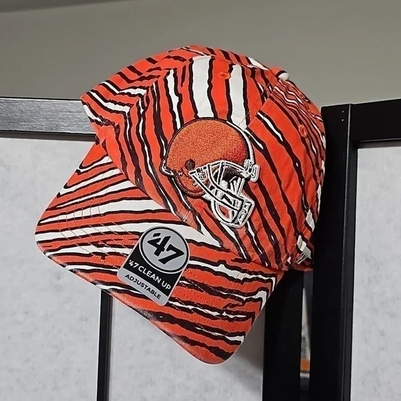 Cleveland Browns Adjustable Hat Cap Zubaz 47 Brand NWT - Picture 1 of 8